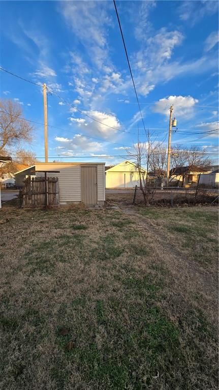 6311 Grant Street — photo 26