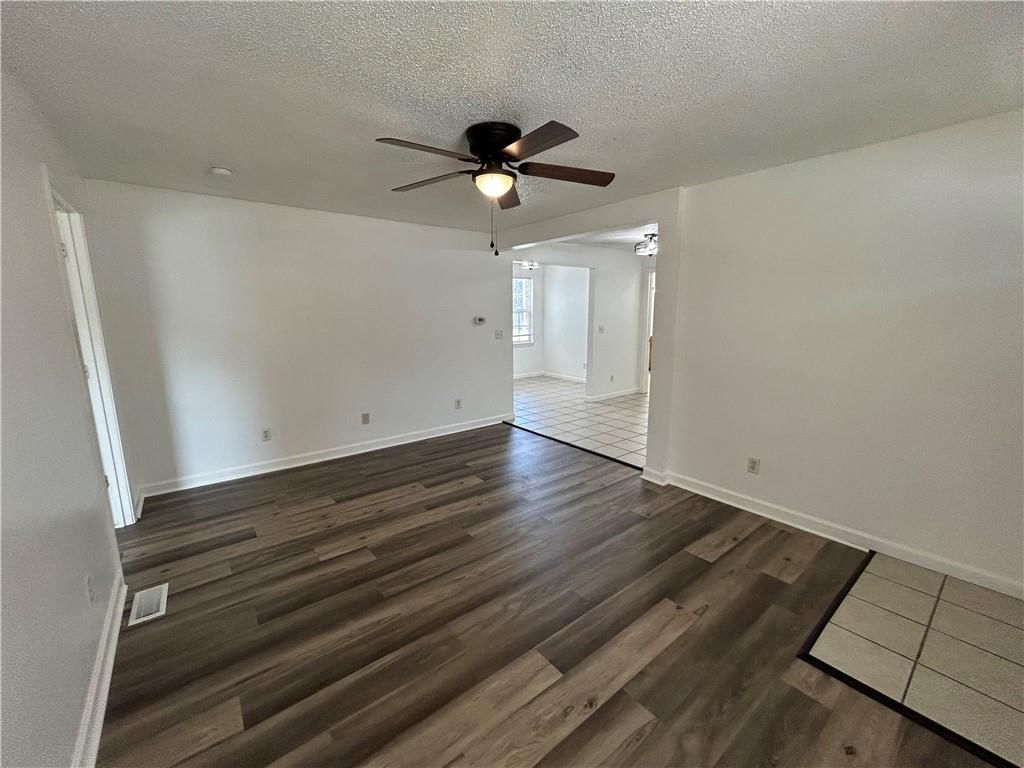 323 Hamilton Drive — photo 10