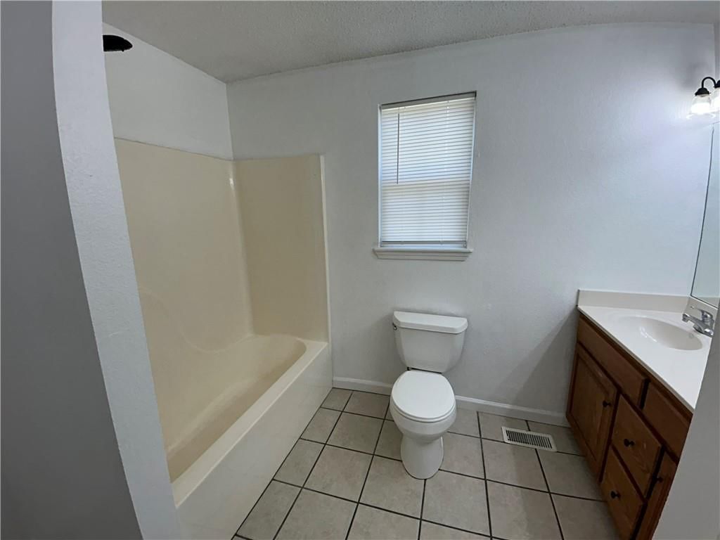 323 Hamilton Drive — photo 24
