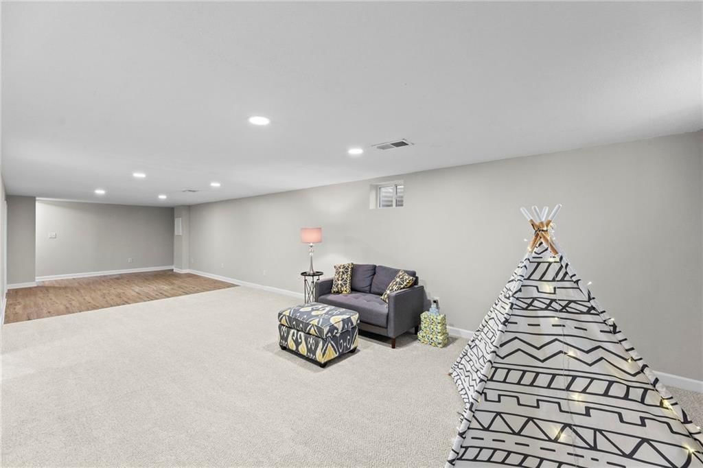 8534 Stearns Avenue — photo 22