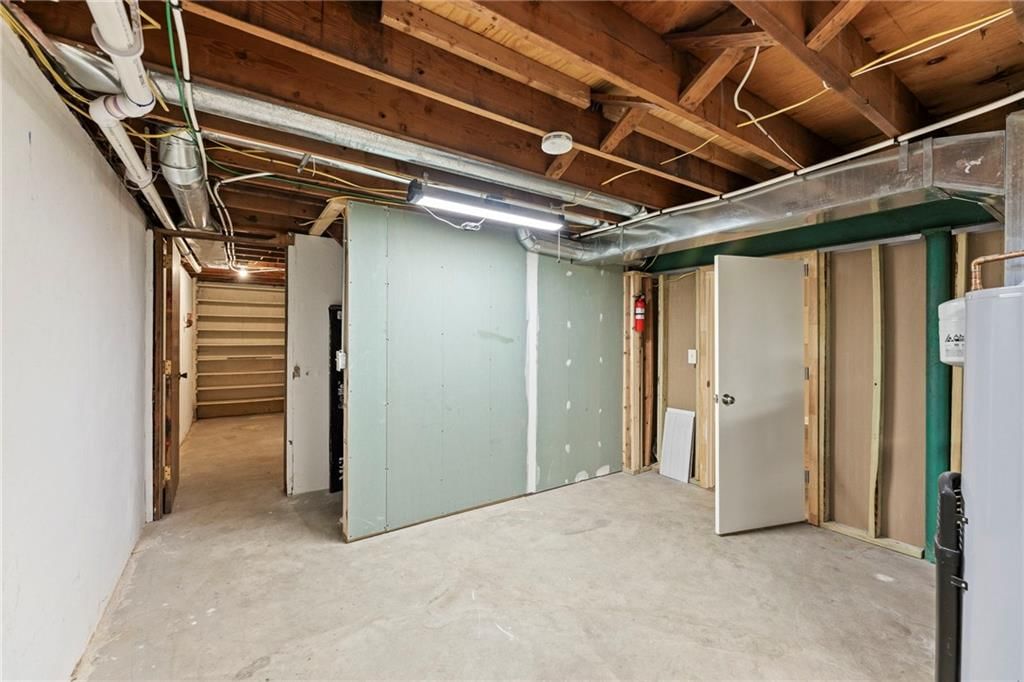 8534 Stearns Avenue — photo 28