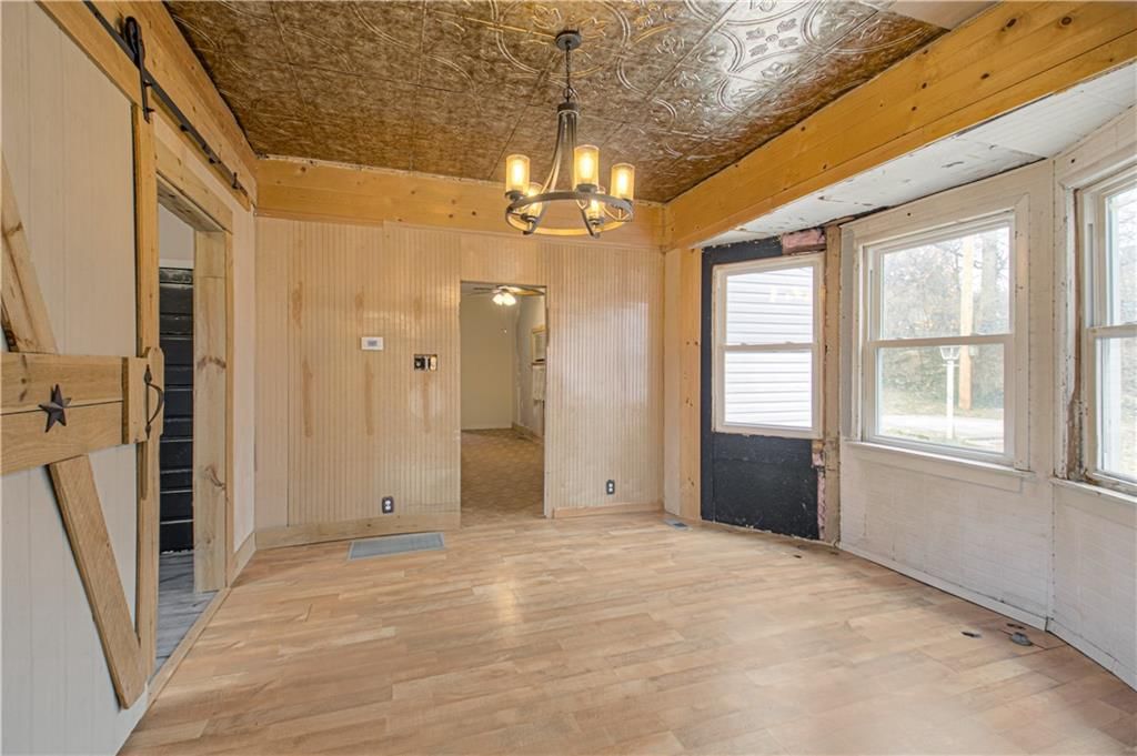 125 S Brookside Street — photo 9