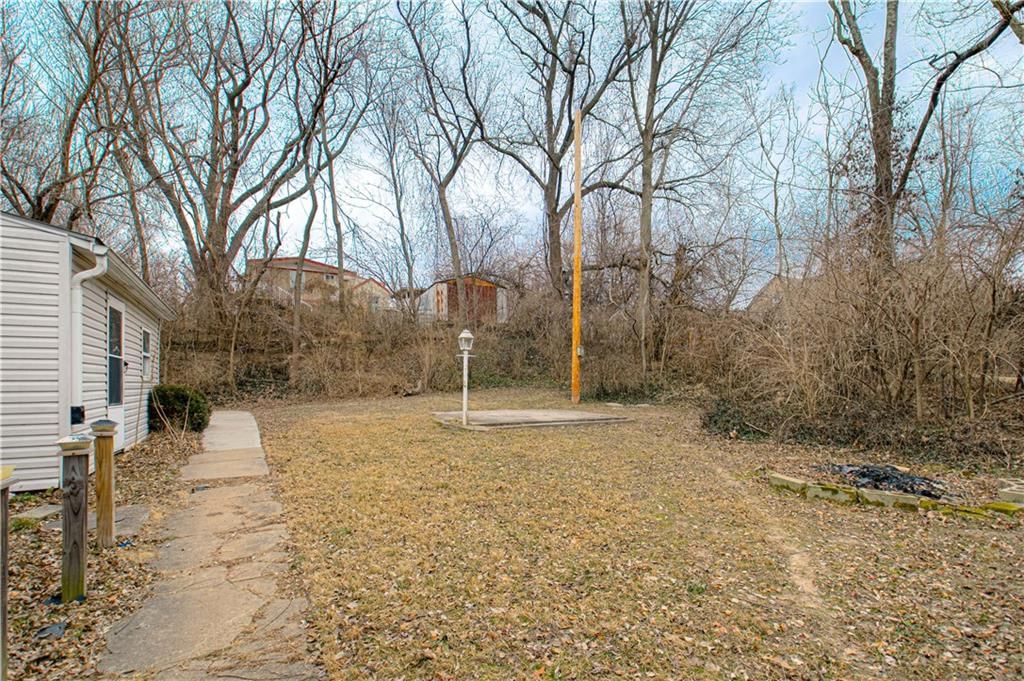 125 S Brookside Street — photo 28