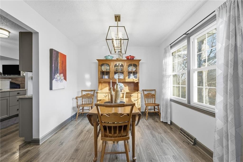6757 N Garfield Avenue — photo 10