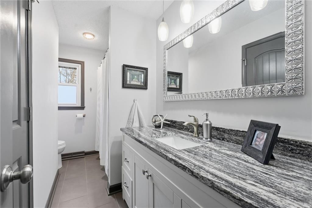 6757 N Garfield Avenue — photo 21