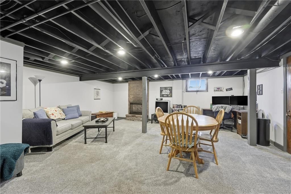 6757 N Garfield Avenue — photo 25