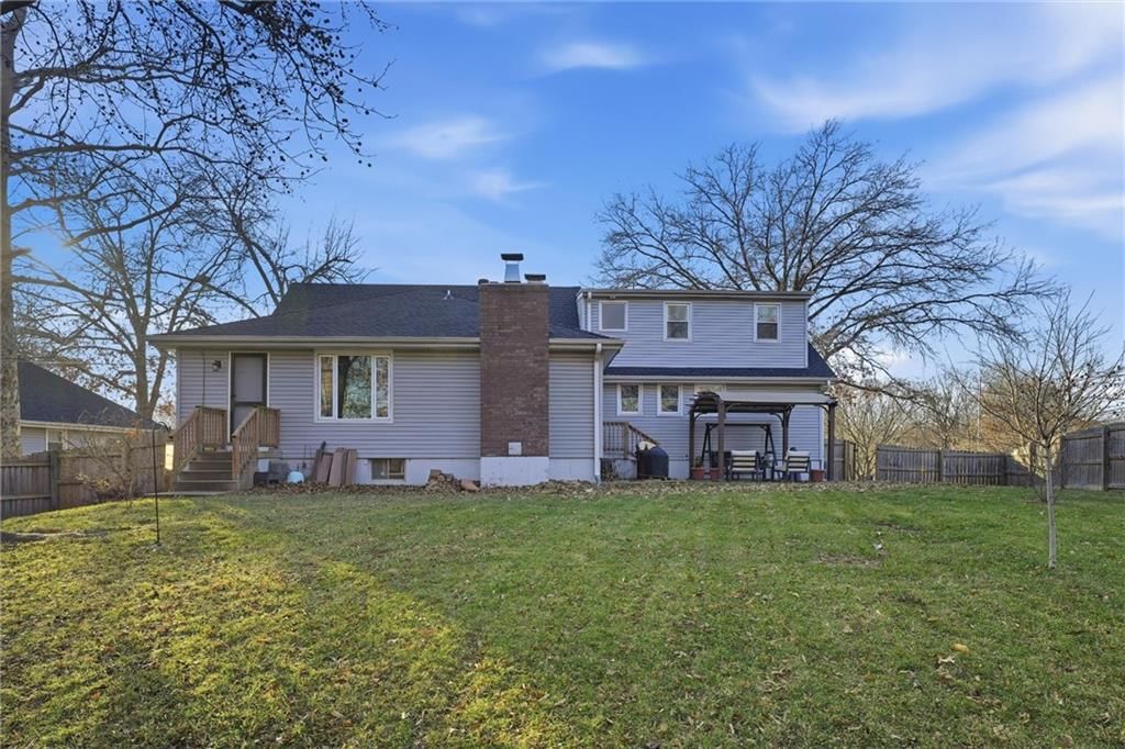 6757 N Garfield Avenue — photo 31