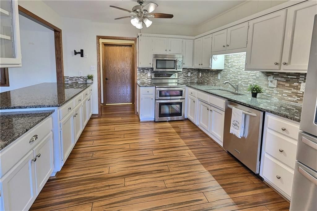 503 S Prewitt Street — photo 5
