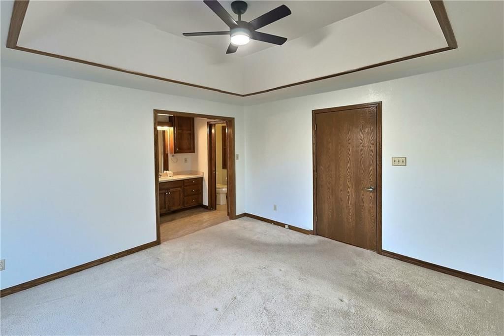503 S Prewitt Street — photo 26