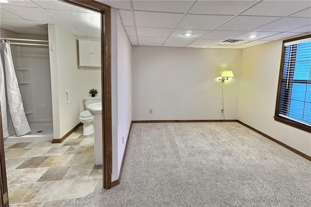 503 S Prewitt Street — photo 30