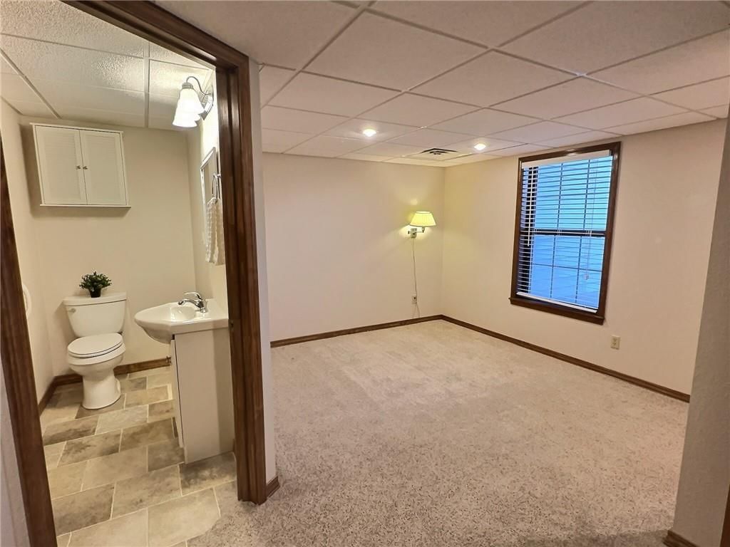503 S Prewitt Street — photo 31