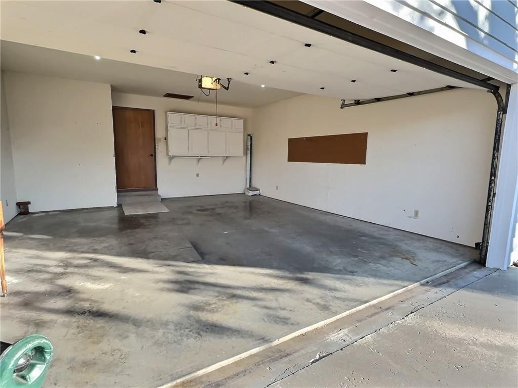503 S Prewitt Street — photo 40