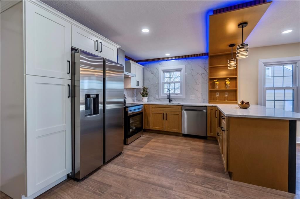 3826 Victory Drive — photo 8