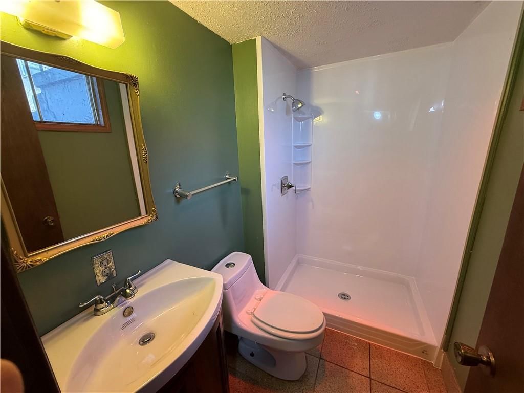 8200 E 104th Terrace — photo 20