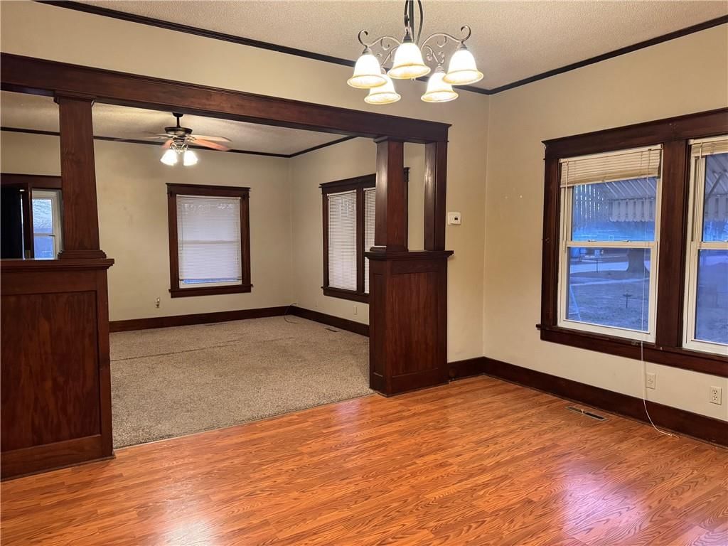 206 E Main Street — photo 5