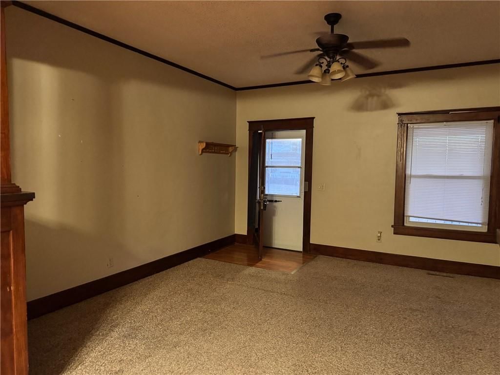 206 E Main Street — photo 8