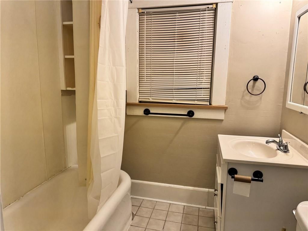 206 E Main Street — photo 12