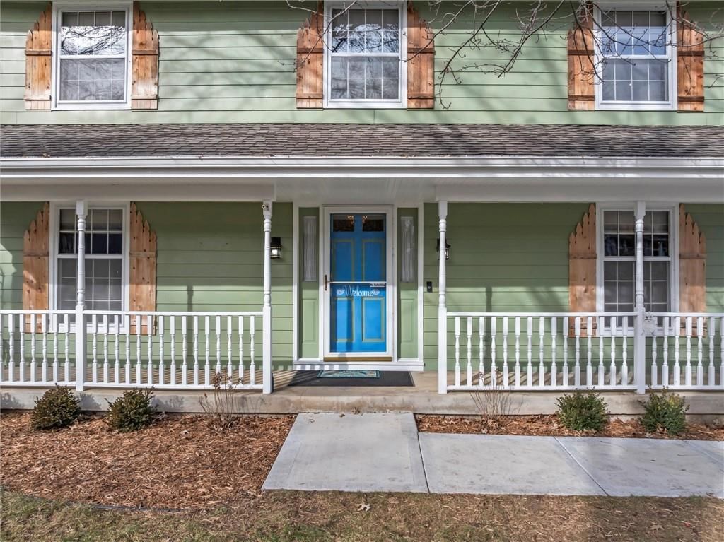 16318 W Briarwood Court — photo 3