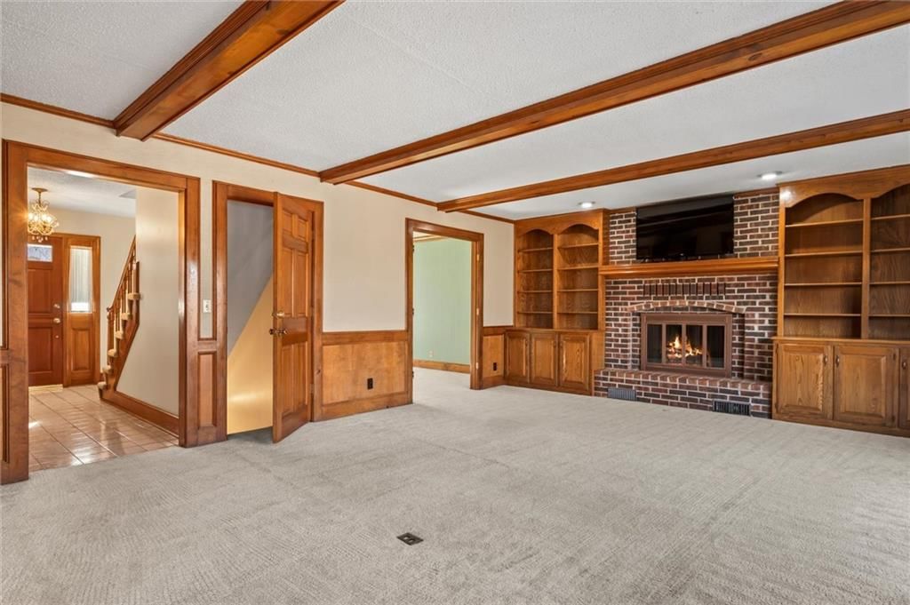 16318 W Briarwood Court — photo 12