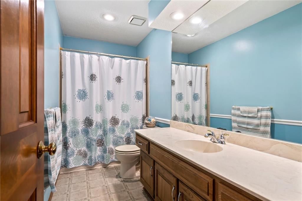 16318 W Briarwood Court — photo 27