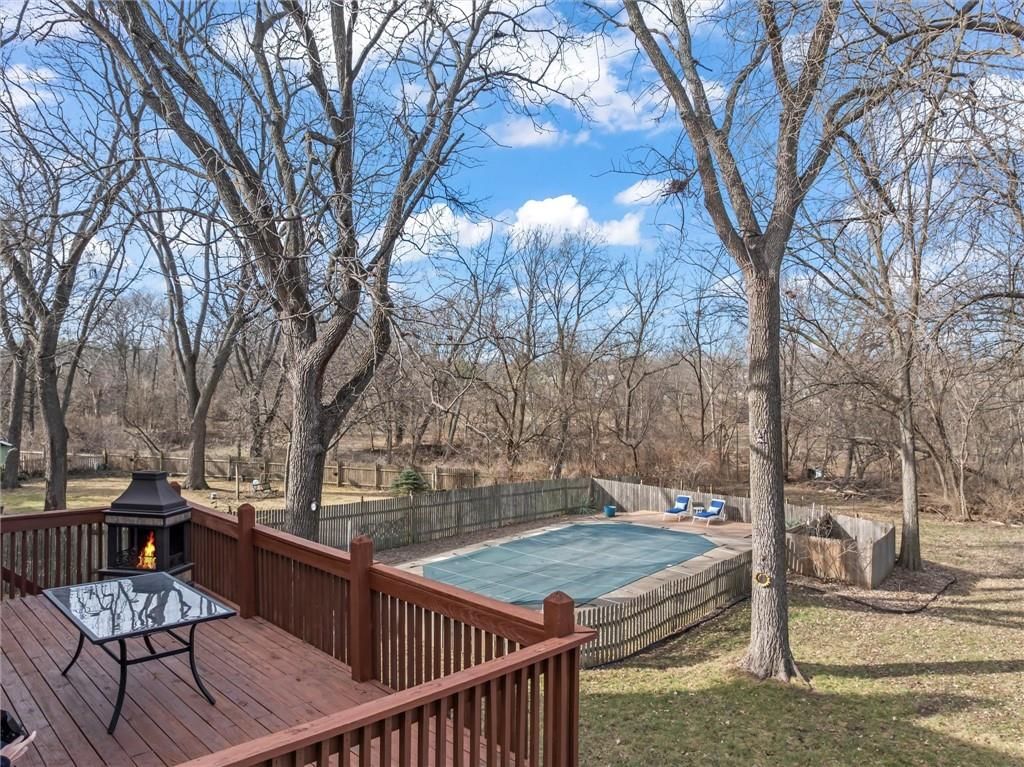 16318 W Briarwood Court — photo 43