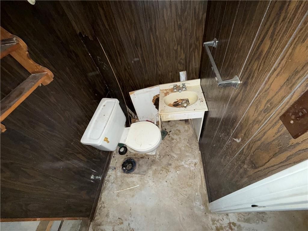 7026 Lakeshore Drive — photo 7