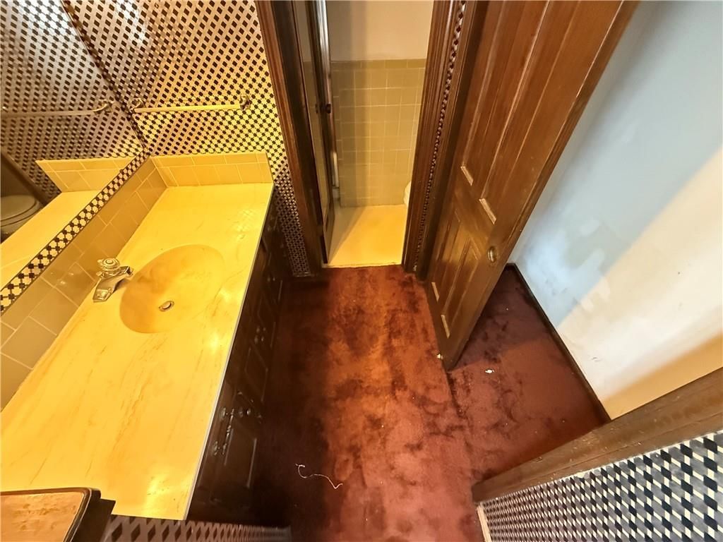 7026 Lakeshore Drive — photo 16