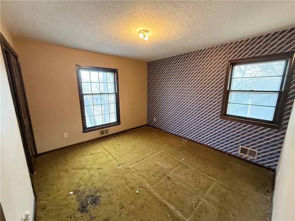7026 Lakeshore Drive — photo 19