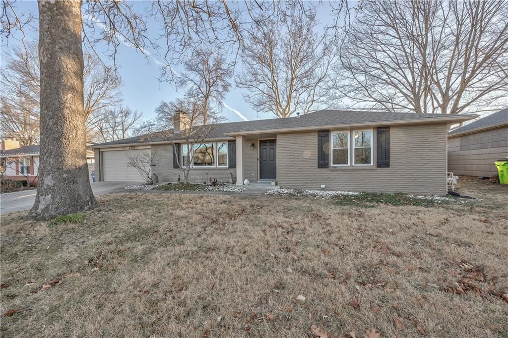 5429 Riggs Street — photo 2