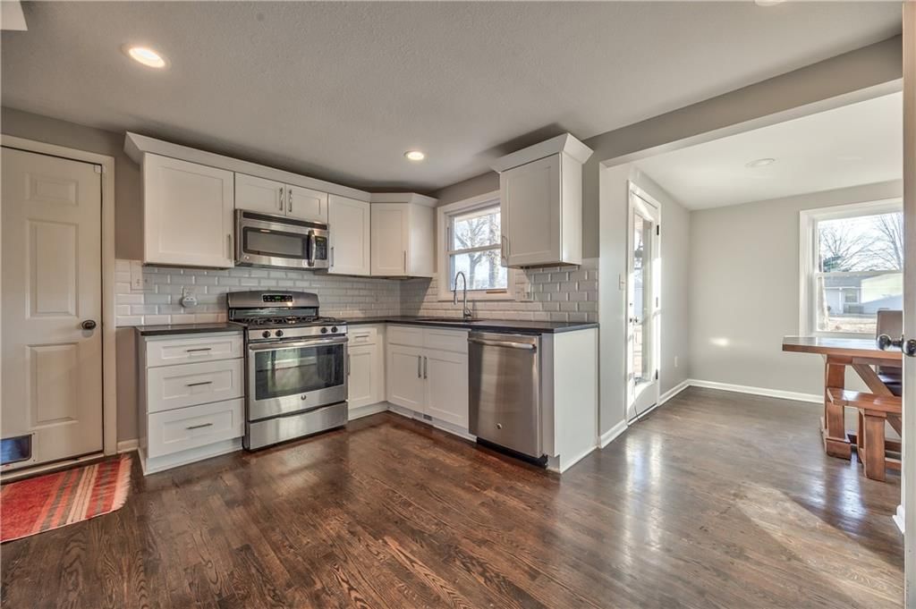 5429 Riggs Street — photo 7