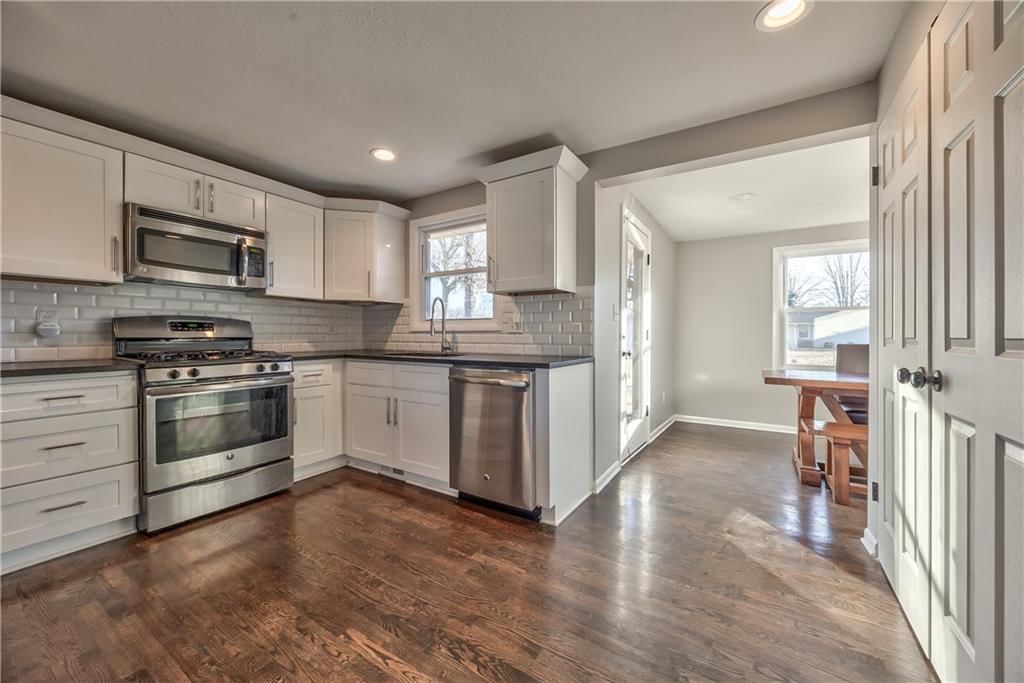 5429 Riggs Street — photo 8