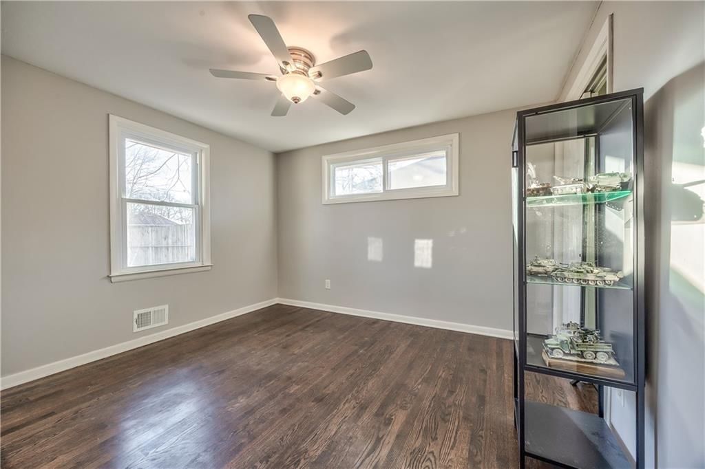 5429 Riggs Street — photo 12