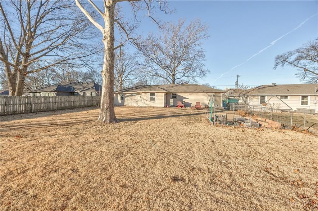 5429 Riggs Street — photo 21