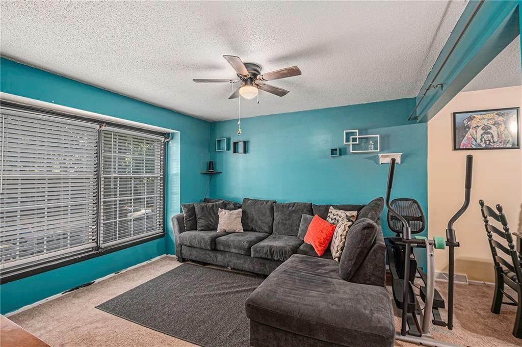 921 NE Locust Drive — photo 5