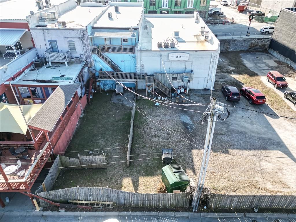 115 Oak Street — photo 3