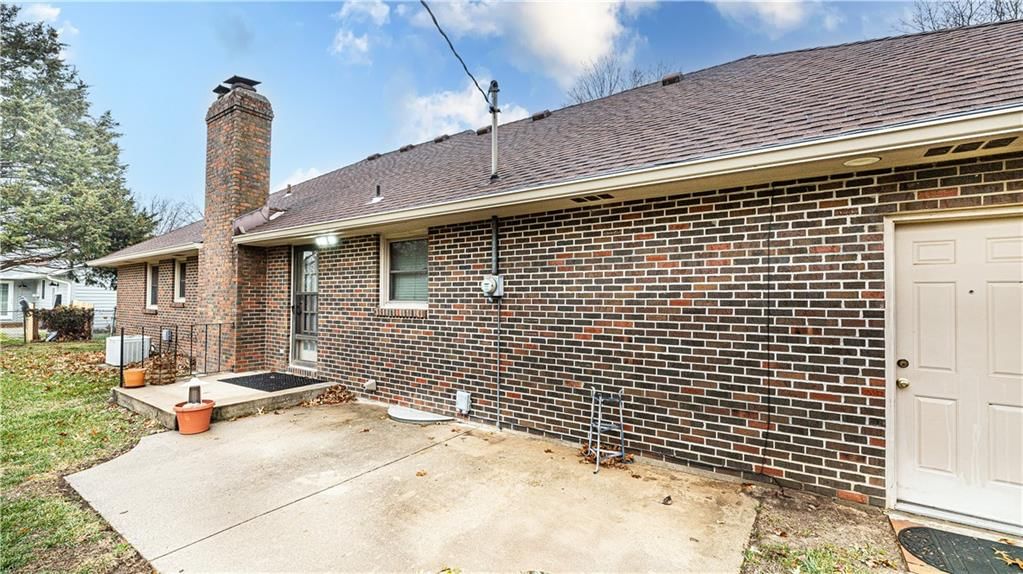 315 N Woodson Drive — photo 18
