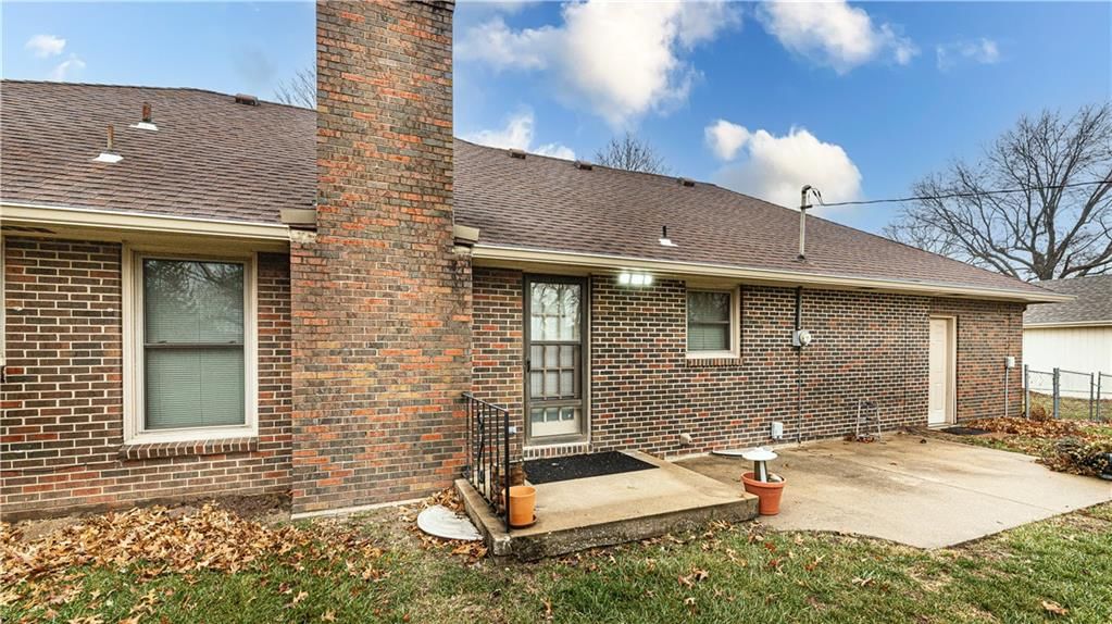 315 N Woodson Drive — photo 19