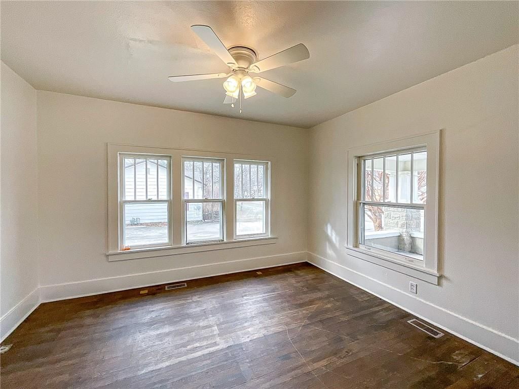 605 S Main Street — photo 8