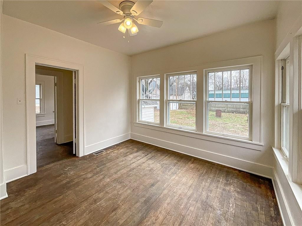 605 S Main Street — photo 21