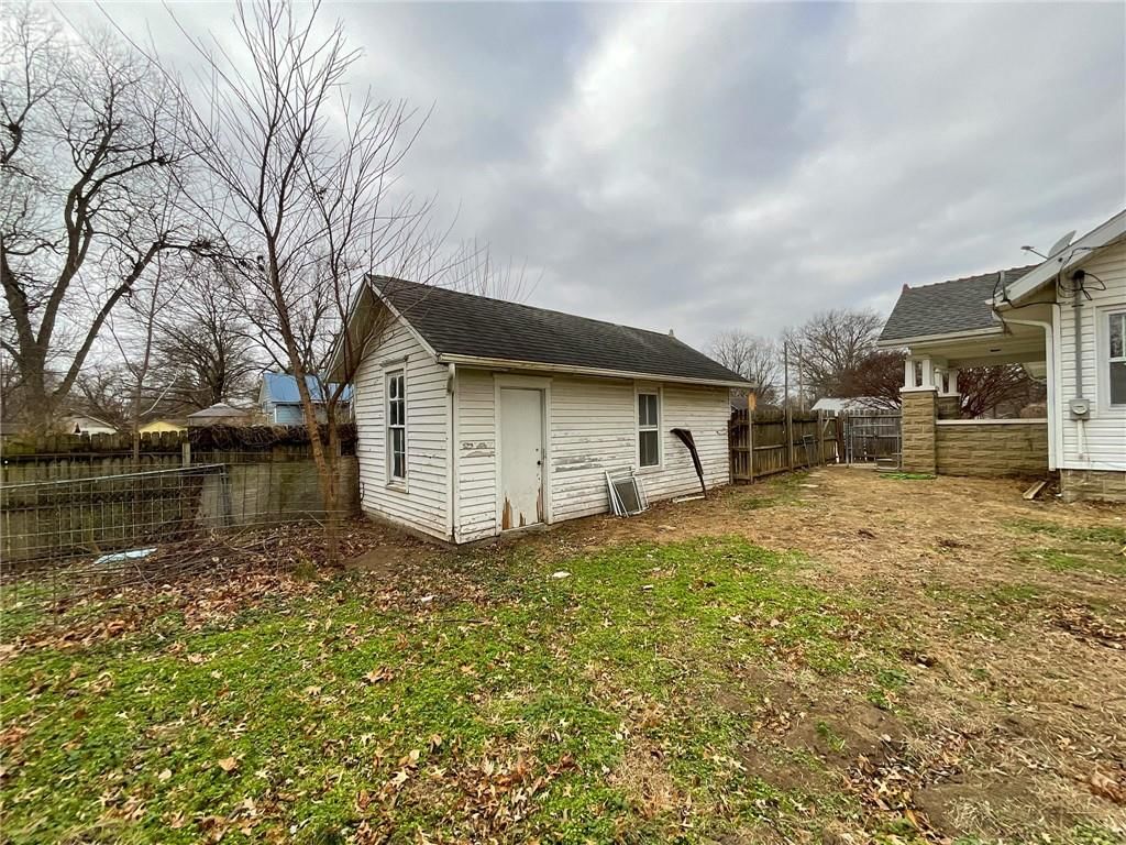 605 S Main Street — photo 28