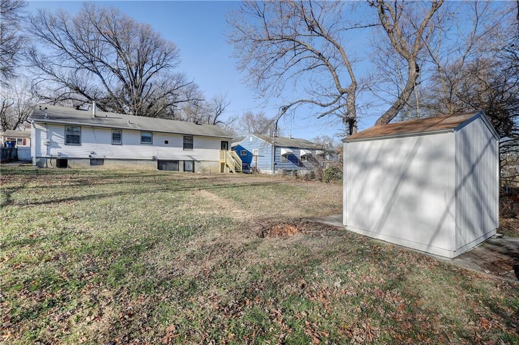 6219 Bellefontaine Avenue — photo 12