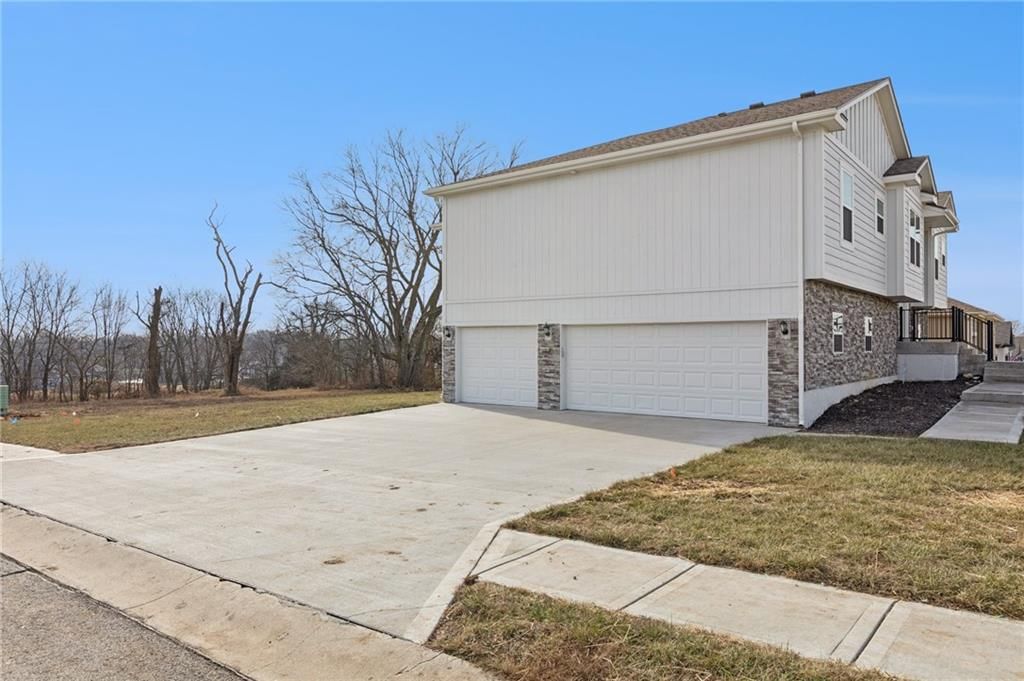 2313 Burris Drive — photo 48