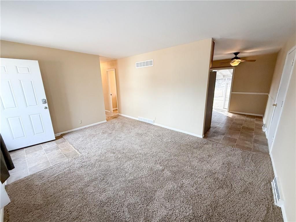 10708 Indiana Avenue — photo 4
