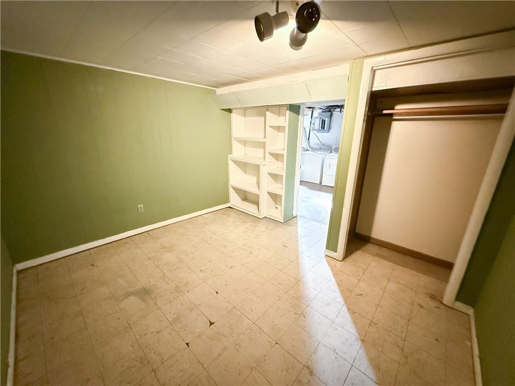 10708 Indiana Avenue — photo 25