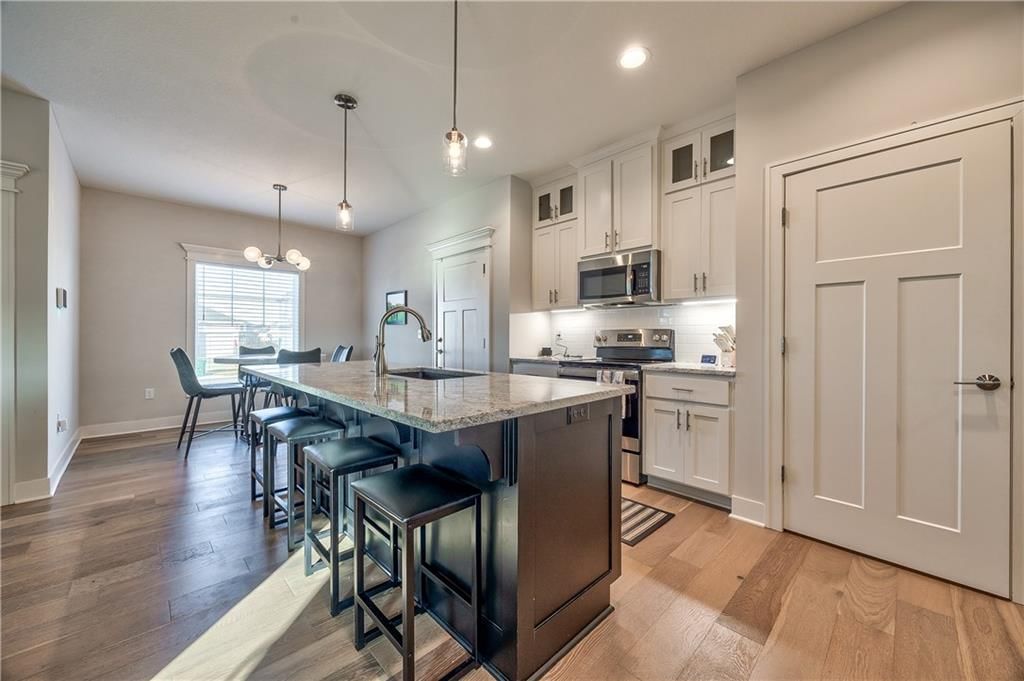 17761 Greeley Street — photo 8