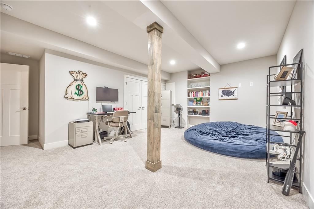 17761 Greeley Street — photo 29