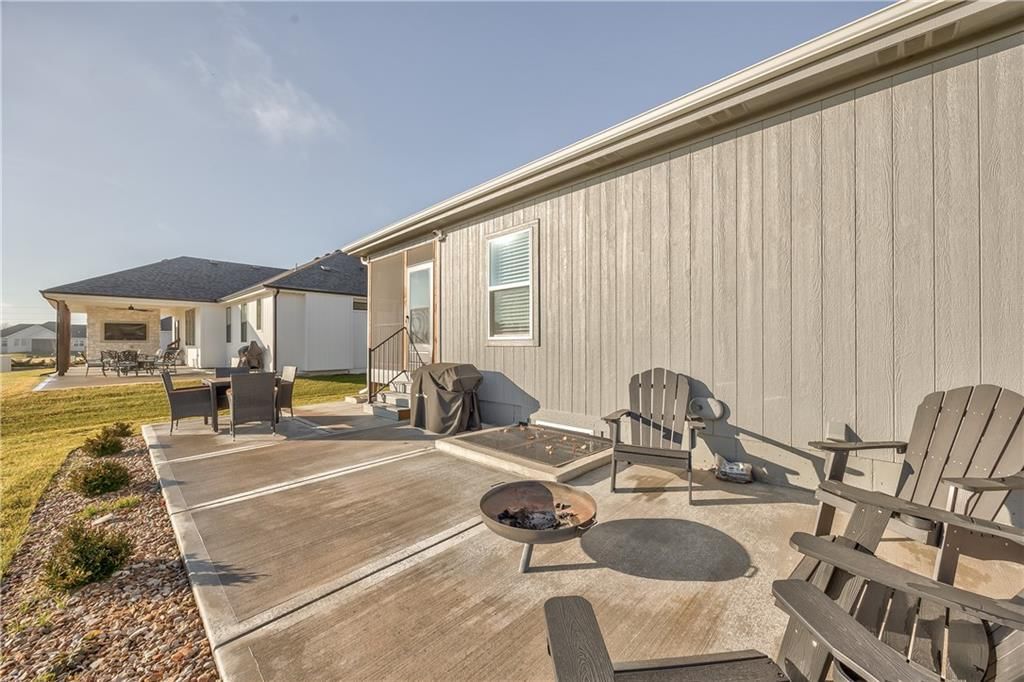 17761 Greeley Street — photo 36