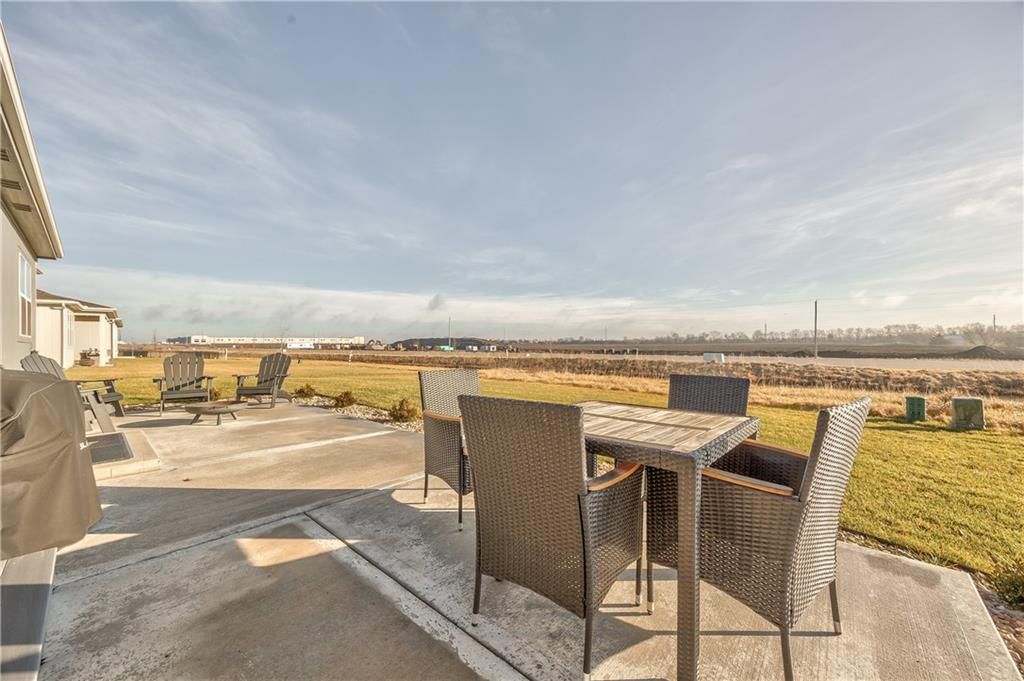 17761 Greeley Street — photo 37