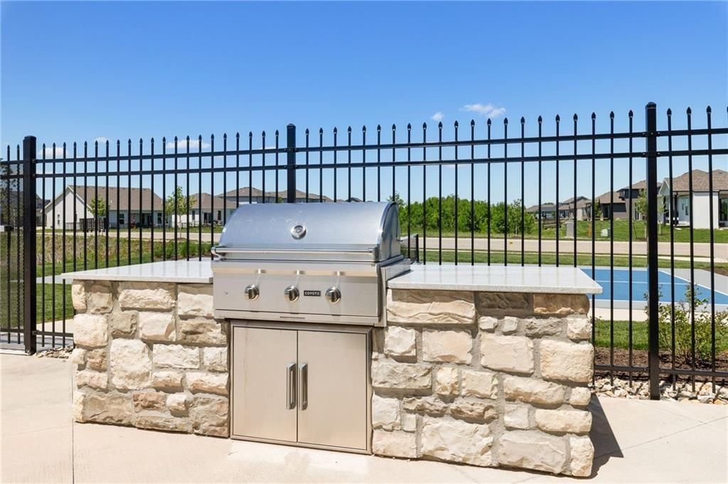 17761 Greeley Street — photo 45