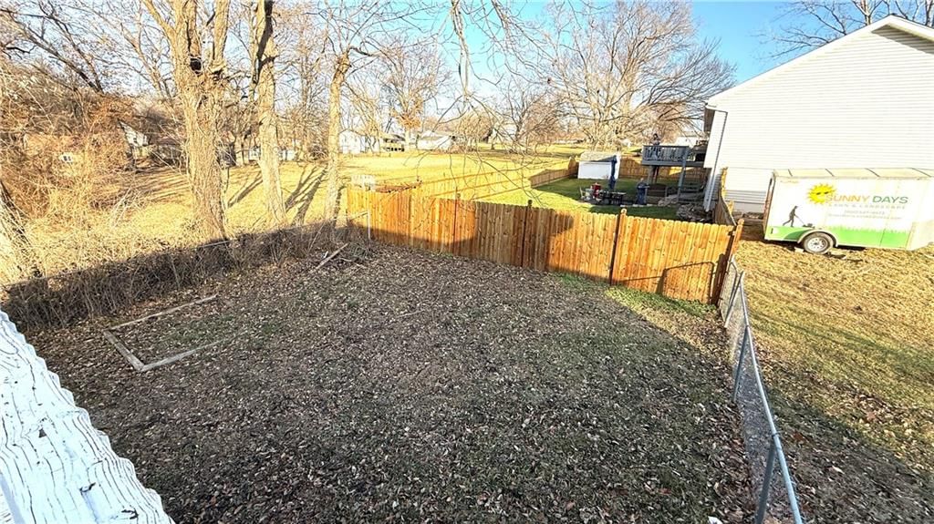 7904 Little Lane — photo 3